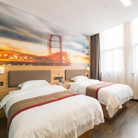 Thank Inn Chain Hotel Shanghai Songjiang District Yongfeng Road Store Exteriér fotografie